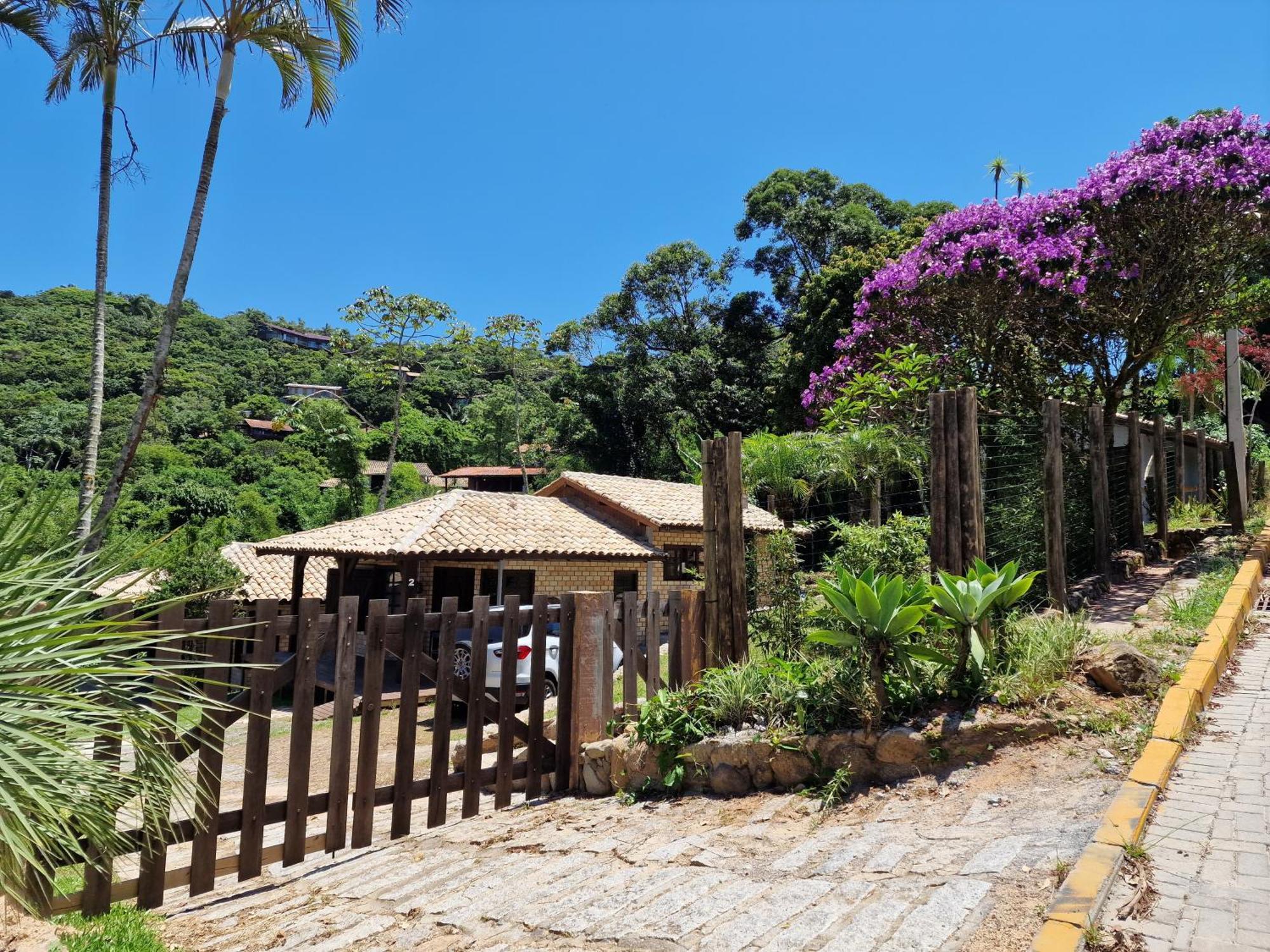 Calarosa Condominio Praia do Rosa Bagian luar foto